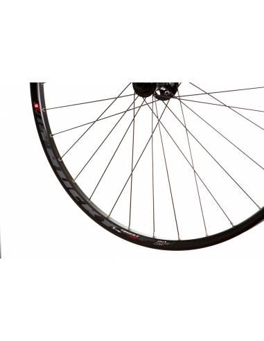 Rueda D. Mach1 Trucky30 29´ 32H - TF 15x110...